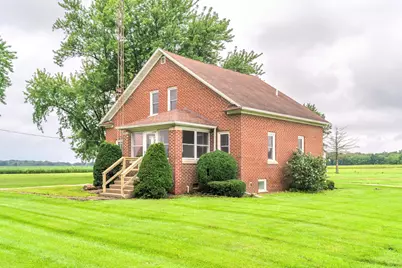 502 S 250 W, Valparaiso, IN 46385 - Photo 2