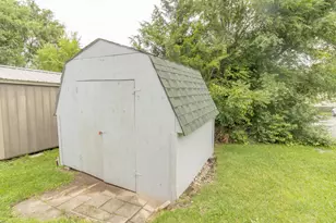 230 N Liberty St, Lowell, IN 46356 - Photo 14