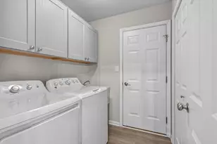 10993 Elkhart Pl, Crown Point, IN 46307 - Photo 18