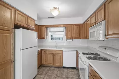 2175 Ramblewood Drive, Highland, IN 46322 - Photo 4