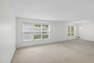 2175 Ramblewood Dr, Highland, IN 46322 - Photo 12