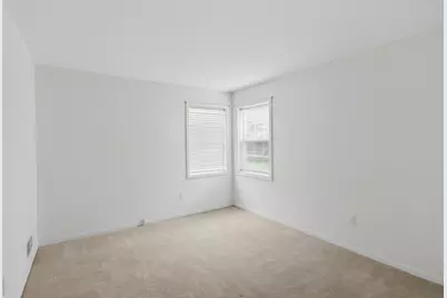 2175 Ramblewood Drive, Highland, IN 46322 - Photo 16