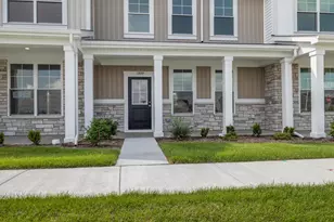 13059 Carolina St, Crown Point, IN 46307 - Photo 2