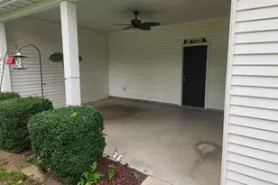 325 Forsythia St SE, Demotte, IN 46310 - Photo 4