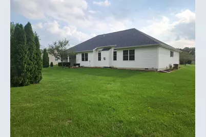 325 Forsythia Street SE, Demotte, IN 46310 - Photo 2