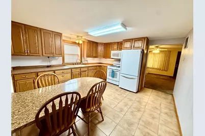 612 S West Street, Winamac, IN 46996 - Photo 2