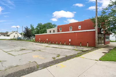 1601 E Michigan Boulevard, Michigan City, IN 46360 - Photo 8