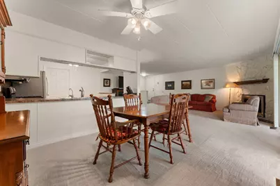 2511 E Lakeshore Drive #A2, Crown Point, IN 46307 - Photo 6