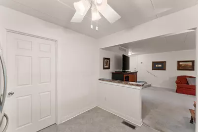 2511 E Lakeshore Drive #A2, Crown Point, IN 46307 - Photo 8