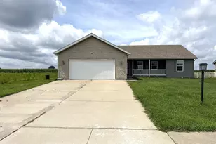 264 S Meadow Ln, Wheatfield, IN 46392 - Photo 2
