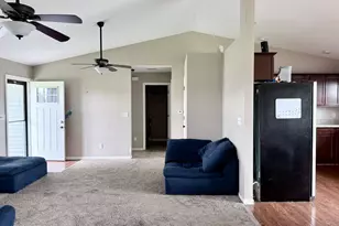 264 S Meadow Ln, Wheatfield, IN 46392 - Photo 12