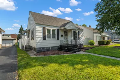 1045 177th Place, Hammond, IN 46324 - Photo 2