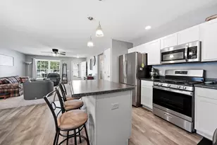 521 Blackstone Ct, Kouts, IN 46347 - Photo 6