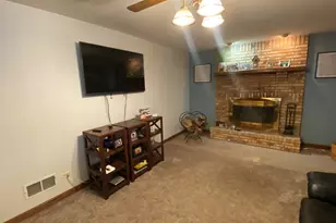 1602 Cozy Ln, Dyer, IN 46311 - Photo 22