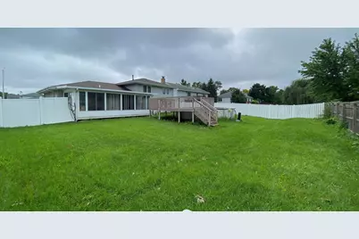 1602 Cozy Lane, Dyer, IN 46311 - Photo 6