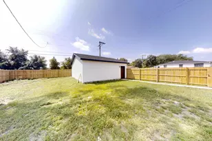 1333 W 21st Ave, Gary, IN 46407 - Photo 32