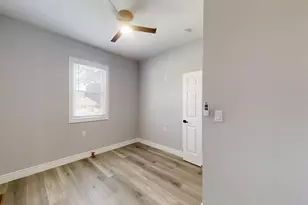 1333 W 21st Ave, Gary, IN 46407 - Photo 18