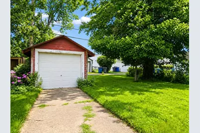 913 170th Street, Hammond, IN 46324 - Photo 10