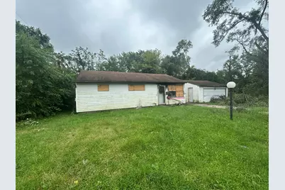 2601 Marshalltown Drive, Gary, IN 46407 - Photo 2