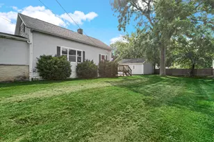 709 E Clark St, Crown Point, IN 46307 - Photo 20