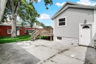 709 E Clark St, Crown Point, IN 46307 - Photo 18