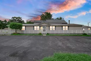 6877 S State Rd 10, Knox, IN 46534 - Photo 8