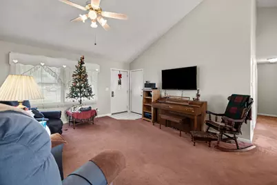 213 S Park Drive, Monticello, IN 47960 - Photo 8