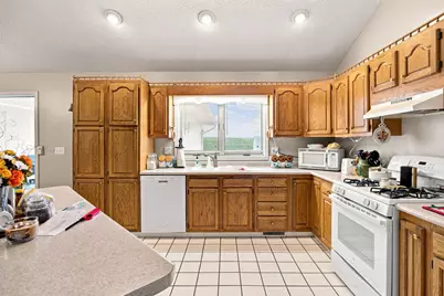 213 S Park Drive, Monticello, IN 47960 - Photo 14