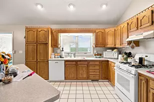 213 S Park Dr, Monticello, IN 47960 - Photo 14