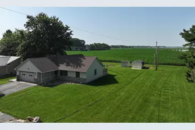 213 S Park Drive, Monticello, IN 47960 - Photo 6