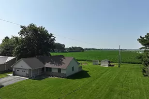 213 S Park Dr, Monticello, IN 47960 - Photo 6