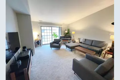 9835 Wildwood Circle #2c, Munster, IN 46321 - Photo 2
