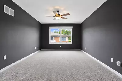 9835 Wildwood Circle #2c, Munster, IN 46321 - Photo 10