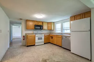 124 S Jackson Blvd, Chesterton, IN 46304 - Photo 10