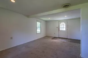 124 S Jackson Blvd, Chesterton, IN 46304 - Photo 6