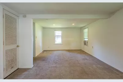 124 S Jackson Boulevard, Chesterton, IN 46304 - Photo 4