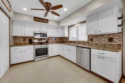 8569 Mathews Street, Crown Point, IN 46307 - Photo 10