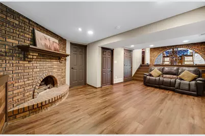 8569 Mathews Street, Crown Point, IN 46307 - Photo 20