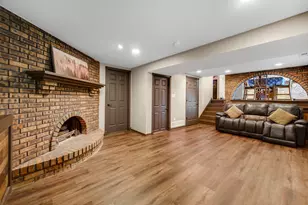 8569 Mathews St, Crown Point, IN 46307 - Photo 20