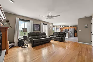 516 Seminary Dr, Dyer, IN 46311 - Photo 10