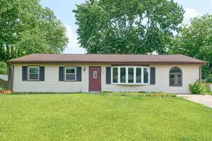 703 Dearborn Rd, Valparaiso, IN 46385 - Photo 1