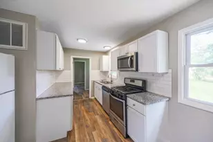 703 Dearborn Rd, Valparaiso, IN 46385 - Photo 12