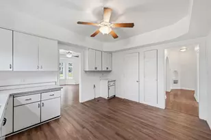 329 Hobart St, Michigan City, IN 46360 - Photo 12