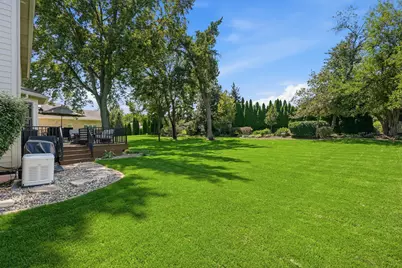 795 Morningside Court, Crown Point, IN 46307 - Photo 10