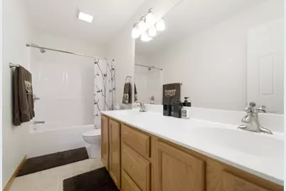 803 Olde Towne Square, Chesterton, IN 46304 - Photo 12