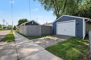 1002 C St, La Porte, IN 46350 - Photo 20