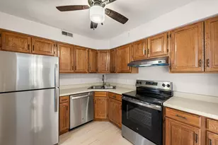 245 W Joliet St, Schererville, IN 46375 - Photo 8