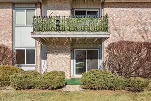 245 W Joliet St, Schererville, IN 46375 - Photo 2