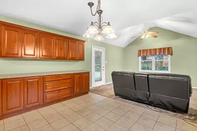 429 11th Circle SE, Demotte, IN 46310 - Photo 12