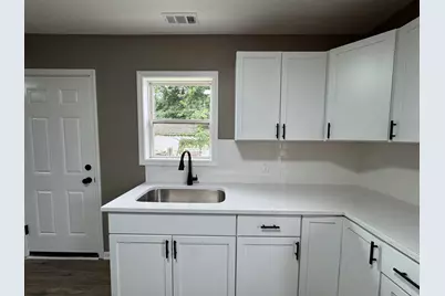 1724 Lake Avenue, Whiting, IN 46394 - Photo 20